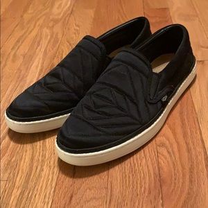 UGG Sneakers